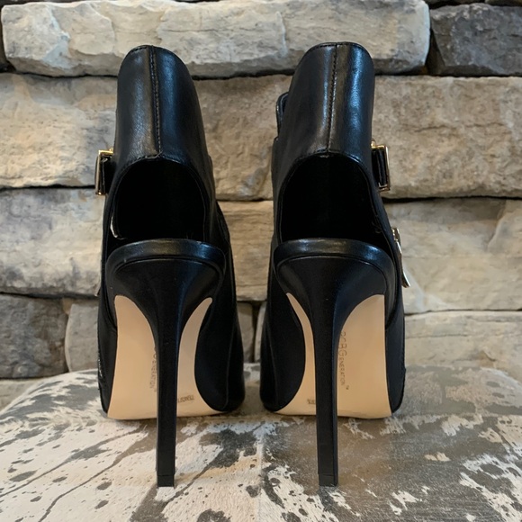 New without box BCBGeneration Black PeepToe Ankle Booties - Picture 4 of 10